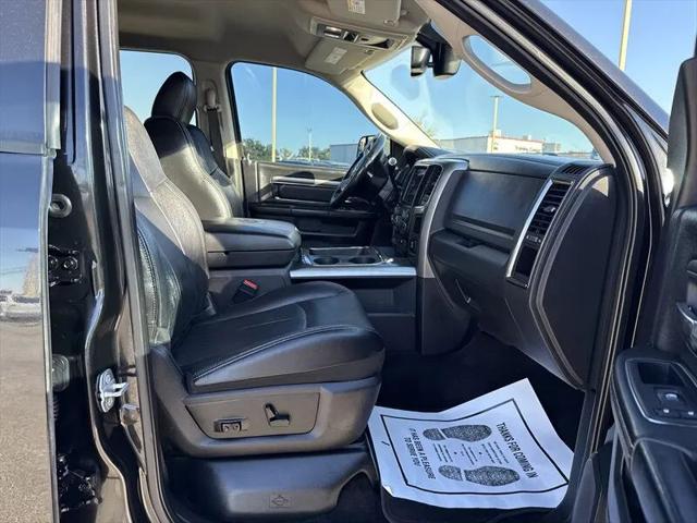 2018 Ram 3500 Laramie Crew Cab 4x4 8' Box