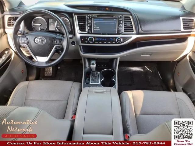 2016 Toyota Highlander Limited Platinum V6