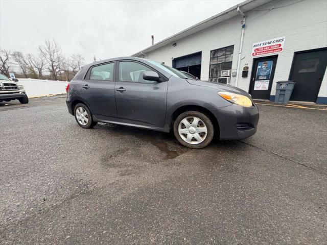 2009 Toyota Matrix Base