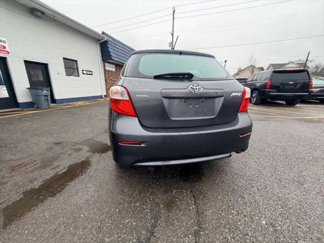 2009 Toyota Matrix Base