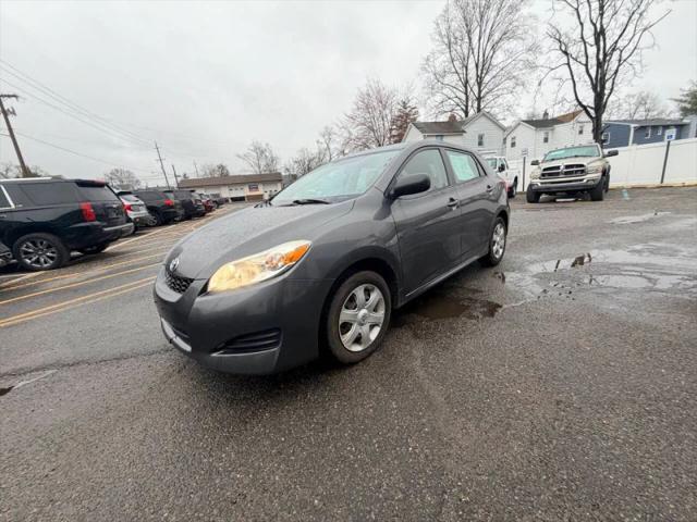 2009 Toyota Matrix Base