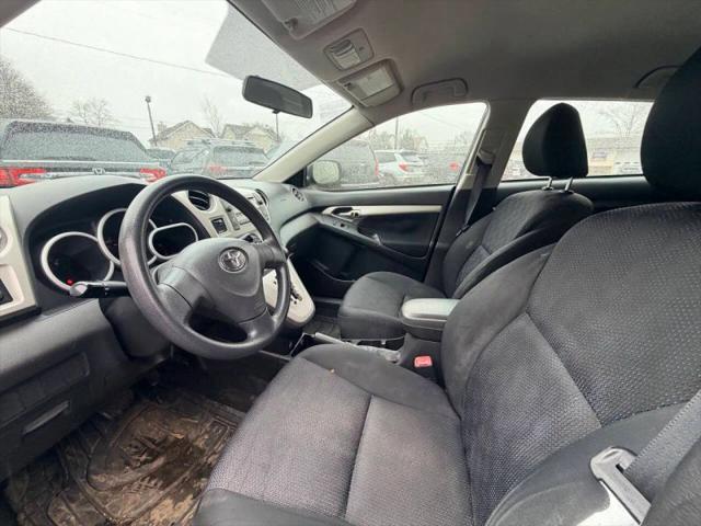 2009 Toyota Matrix Base