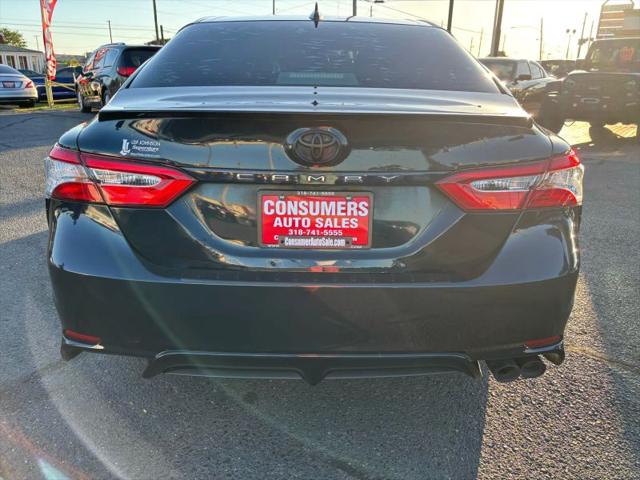 2020 Toyota Camry SE