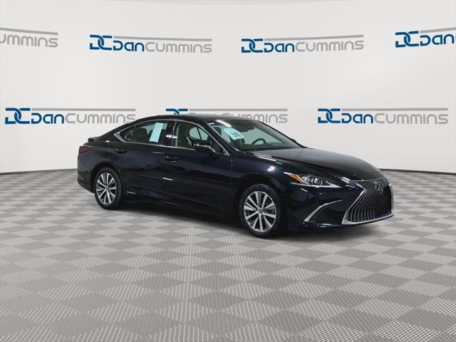 2021 Lexus ES 300h 300h 2021 Lexus ES 300h 300h