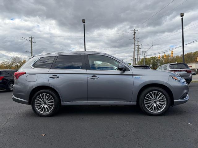 2022 Mitsubishi Outlander PHEV SEL S-AWC