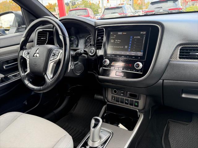 2022 Mitsubishi Outlander PHEV SEL S-AWC