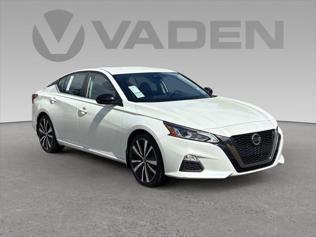 2022 Nissan Altima SR FWD