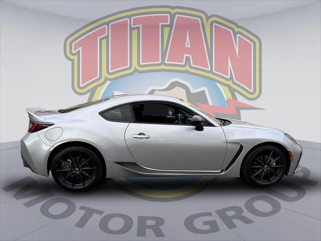 2023 Toyota GR86 Premium [1]