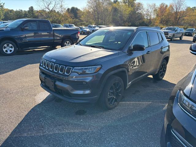 2022 Jeep Compass Latitude Lux 4x4