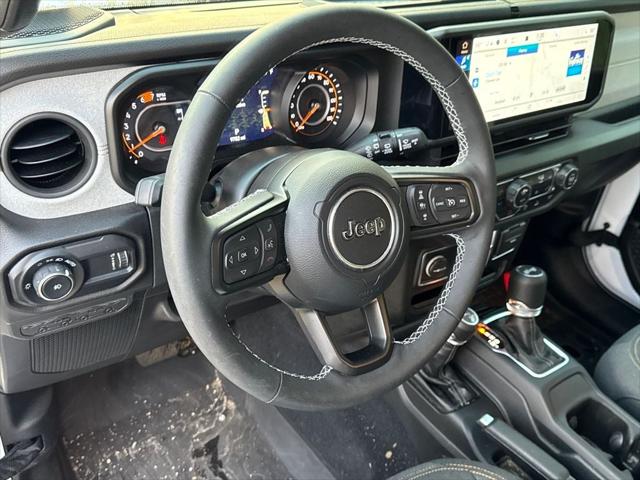 2025 Jeep Wrangler 4-Door Summit 4x4