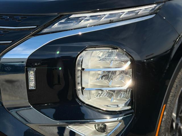 2025 Mitsubishi Outlander PHEV SEL S-AWC