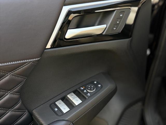 2025 Mitsubishi Outlander PHEV SEL S-AWC