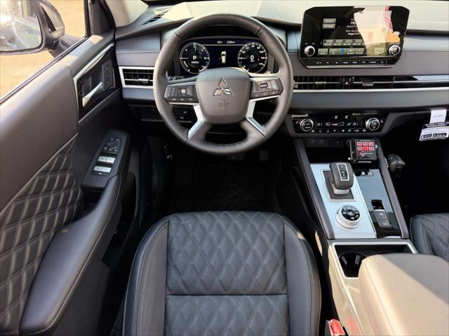 2025 Mitsubishi Outlander PHEV SEL S-AWC