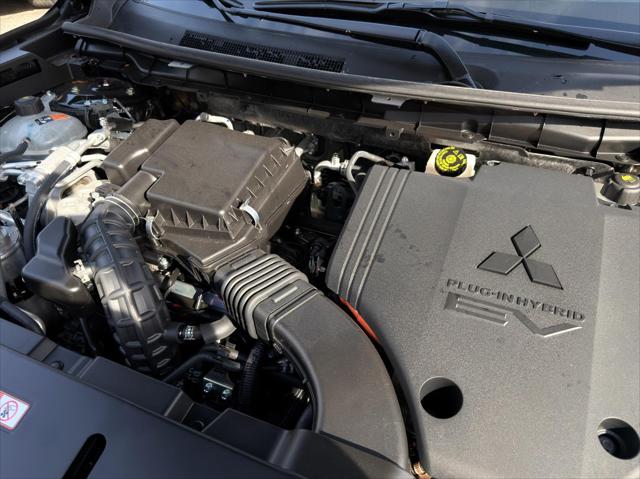 2025 Mitsubishi Outlander PHEV SEL S-AWC