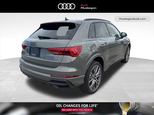 2025 Audi Q3 Premium 45 TFSI S line quattro Tiptronic