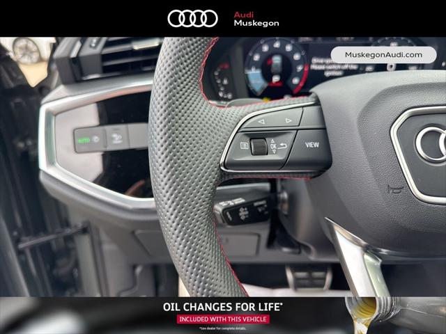 2025 Audi Q3 Premium 45 TFSI S line quattro Tiptronic