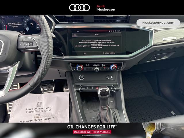 2025 Audi Q3 Premium 45 TFSI S line quattro Tiptronic