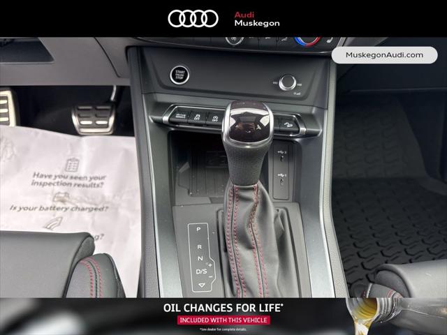 2025 Audi Q3 Premium 45 TFSI S line quattro Tiptronic