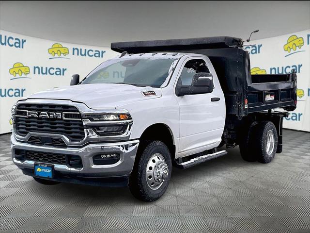 2026 Ram 3500 Chassis Cab Tradesman
