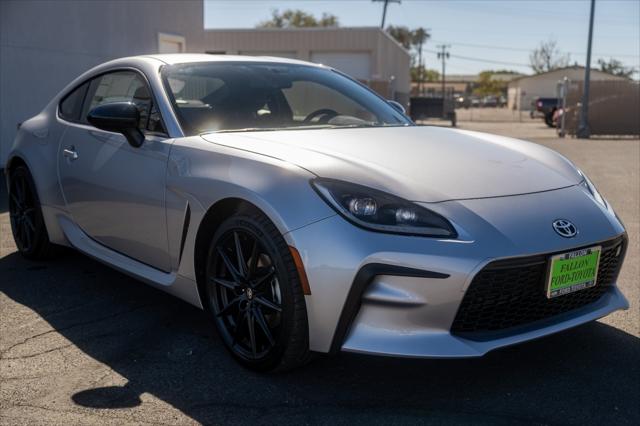 2025 Toyota GR86 Premium