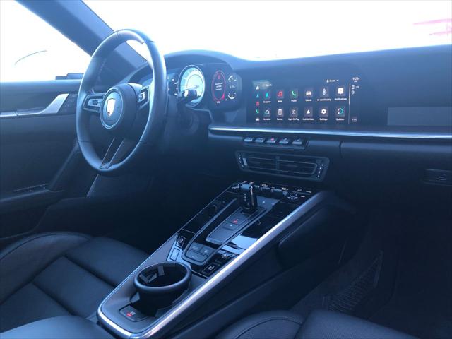 2024 Porsche 911 Carrera 4 GTS