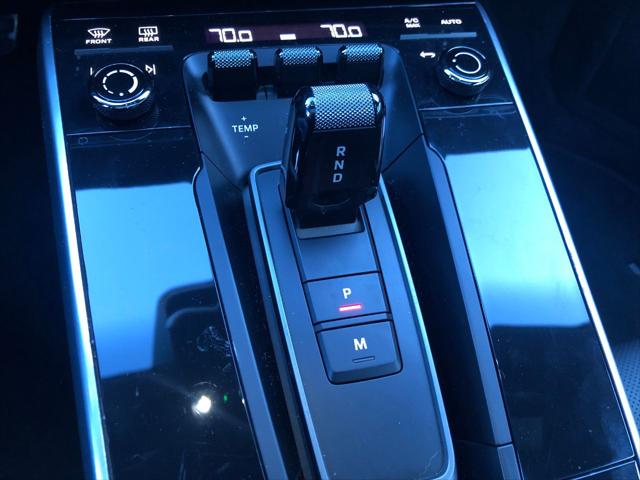 2024 Porsche 911 Carrera 4 GTS