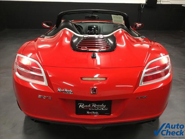 2008 Saturn Sky Red Line