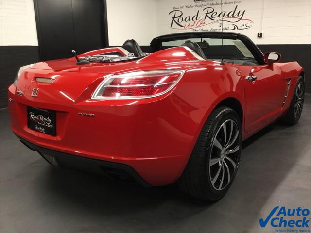 2008 Saturn Sky Red Line