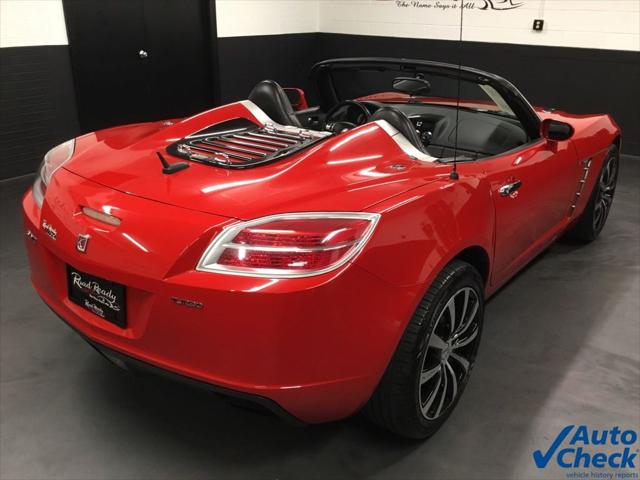 2008 Saturn Sky Red Line