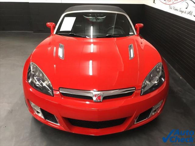 2008 Saturn Sky Red Line