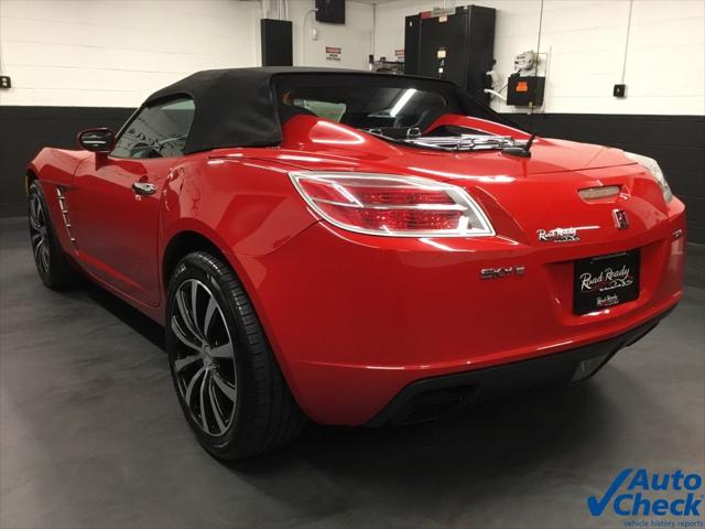 2008 Saturn Sky Red Line