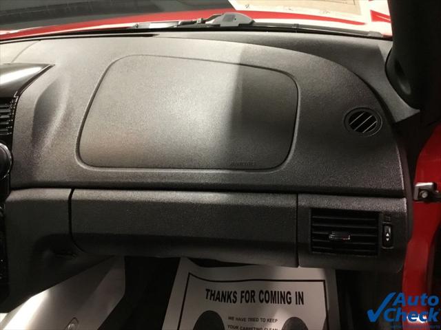 2008 Saturn Sky Red Line
