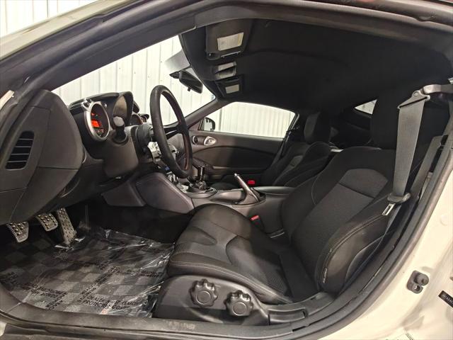 2016 Nissan 370Z Sport