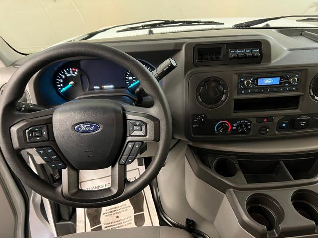 2026 Ford E-350 Cutaway Base
