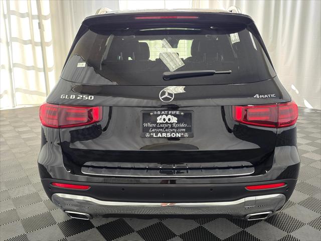 2025 Mercedes-Benz GLB 4MATIC