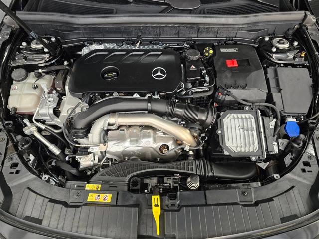 2025 Mercedes-Benz GLB 4MATIC