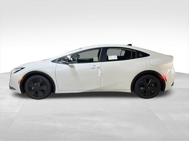 2026 Toyota Prius Plug-In SE