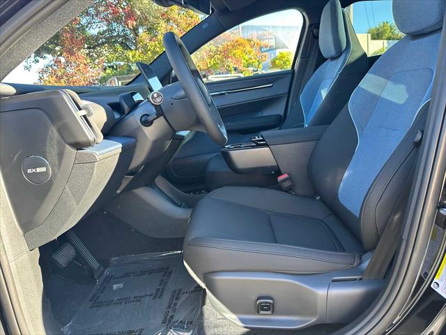 2025 Volvo EX30 Plus Twin Motor Performance, Fully electric
