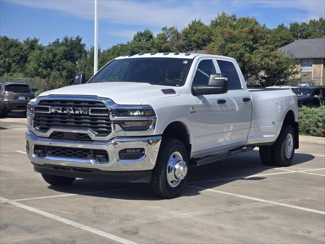 2026 RAM Ram 3500 RAM 3500 TRADESMAN CREW CAB 4X4 8 BOX