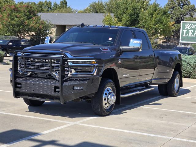 2025 RAM 3500 Laramie Crew Cab 4x4 8 Box 2025 RAM 3500 Laramie Crew Cab 4x4 8 Box