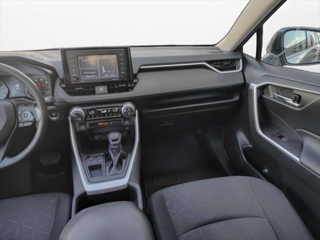 2022 Toyota RAV4 XLE 2022 Toyota RAV4 XLE