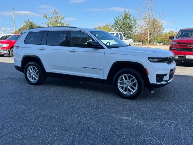 2023 Jeep Grand Cherokee L Laredo 4x2