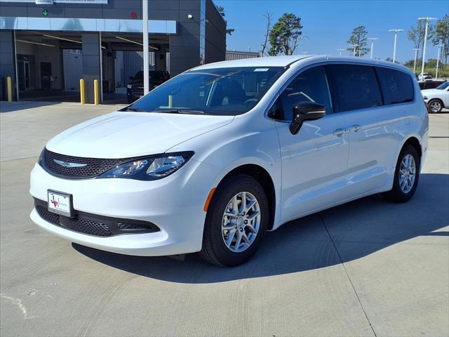 2026 Chrysler Voyager VOYAGER LX