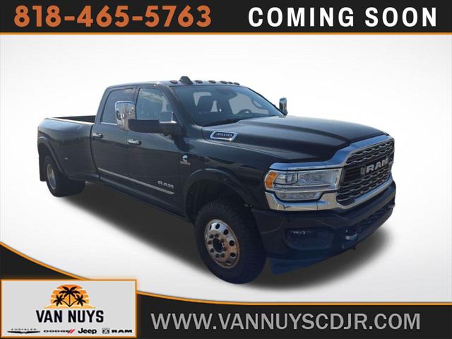 2020 RAM 3500 Limited Crew Cab 4x4 8 Box