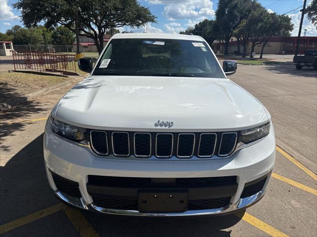 2024 Jeep Grand Cherokee L Laredo 4x4