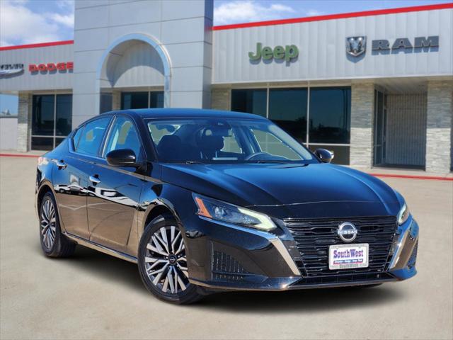 2023 Nissan Altima SV FWD