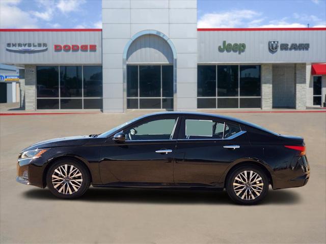 2023 Nissan Altima SV FWD
