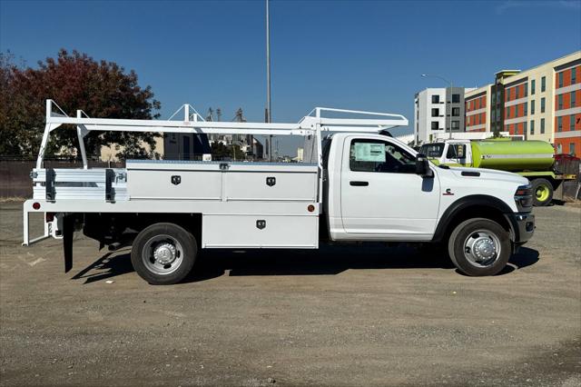 2026 RAM Ram 5500 Chassis Cab RAM 5500 TRADESMAN CHASSIS REGULAR CAB 4X2 84 CA