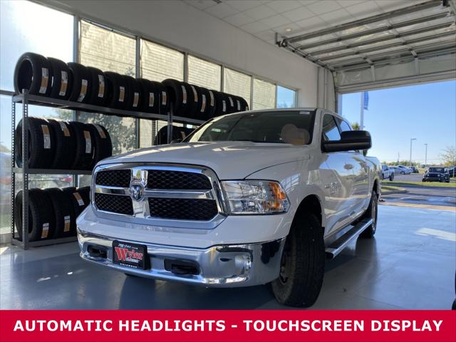 2019 RAM 1500 Classic SLT Crew Cab 4x4 57 Box