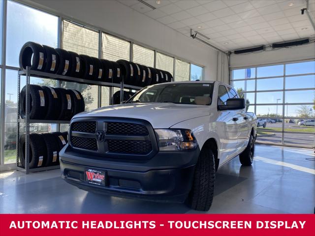 2021 RAM 1500 Classic Tradesman Crew Cab 4x4 57 Box 2021 RAM 1500 Classic Tradesman Crew Cab 4x4 57 Box